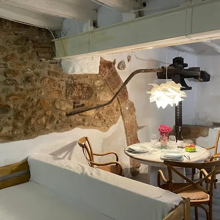 El Secret De La Llegenda El Drac Apartment
